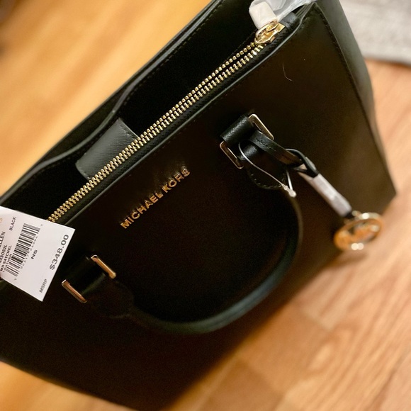 NWT Michael Kors Large black Leather Jet setting Top Handle handbag. OP:$348 - Picture 11 of 16